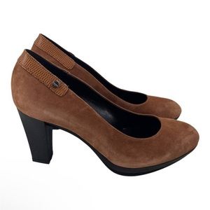 GUIDO SGARIGLIA Italy Pumps Camel Suede Leather Stud Size 39 NEW